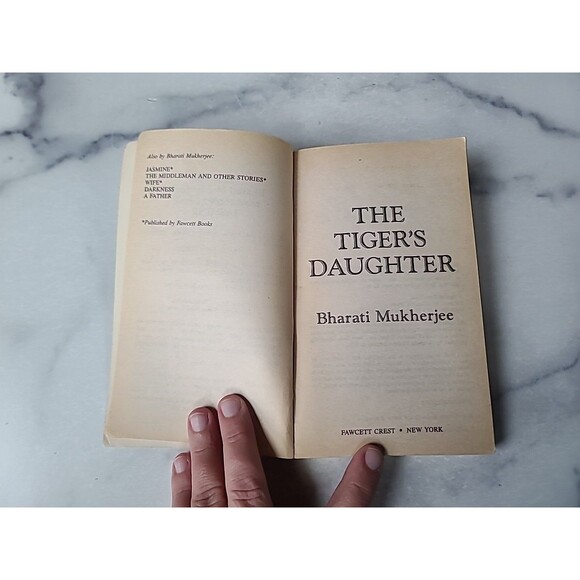 The Tiger's Daughter By Bharati Mukherjee Paperback - Picture 3 of 10